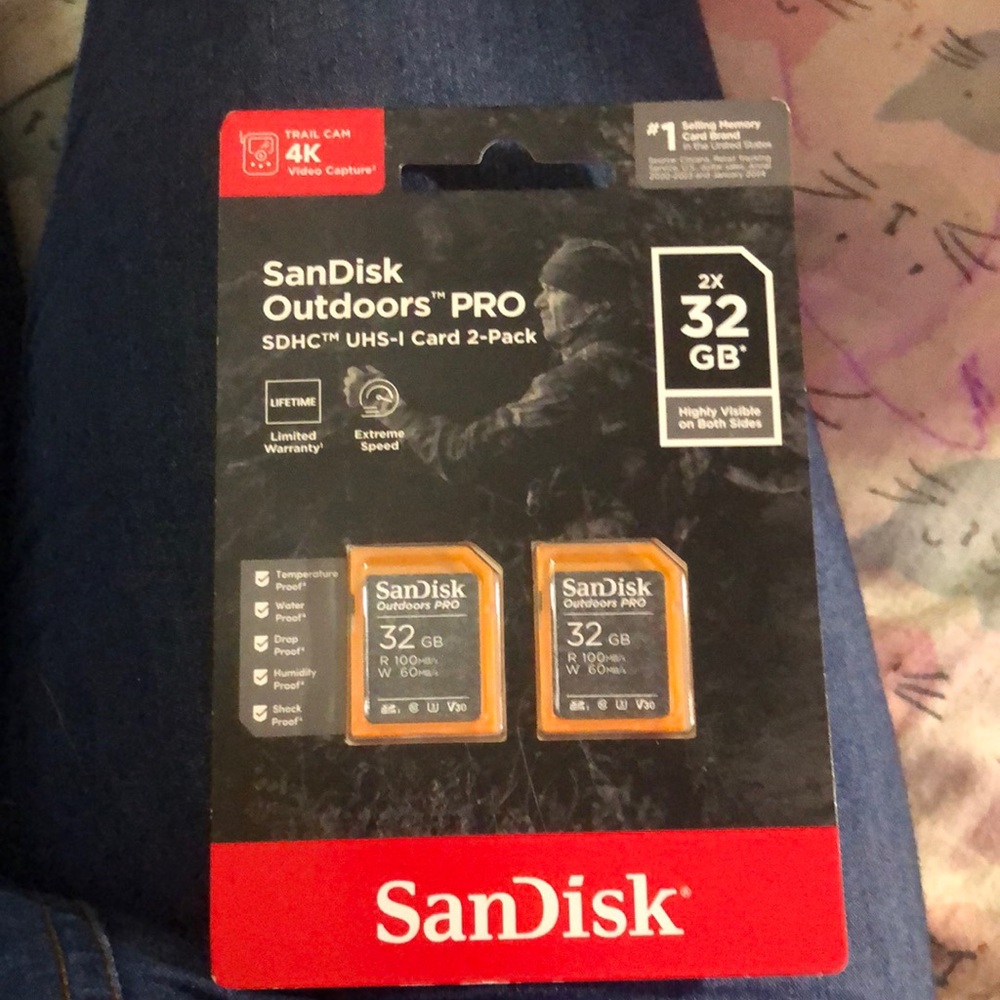 Andis Outdoors PRO 32GB SDHC UHS-I Card 2-Pack - Orange